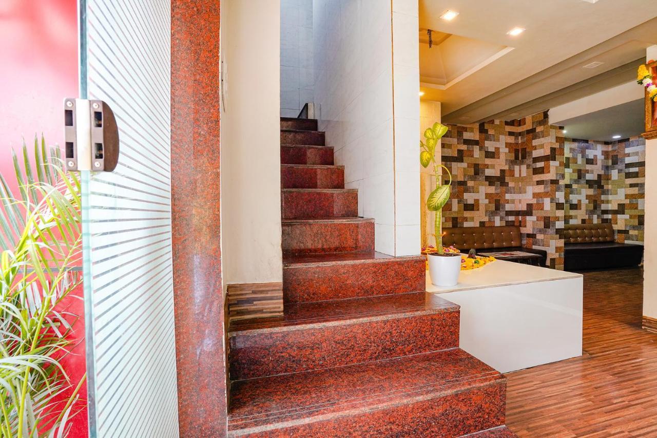 Fabexpress Vinyasa Residency Hotel บาห์ยันดาร์ ภายนอก รูปภาพ