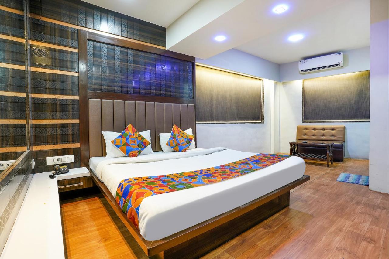 Fabexpress Vinyasa Residency Hotel บาห์ยันดาร์ ภายนอก รูปภาพ